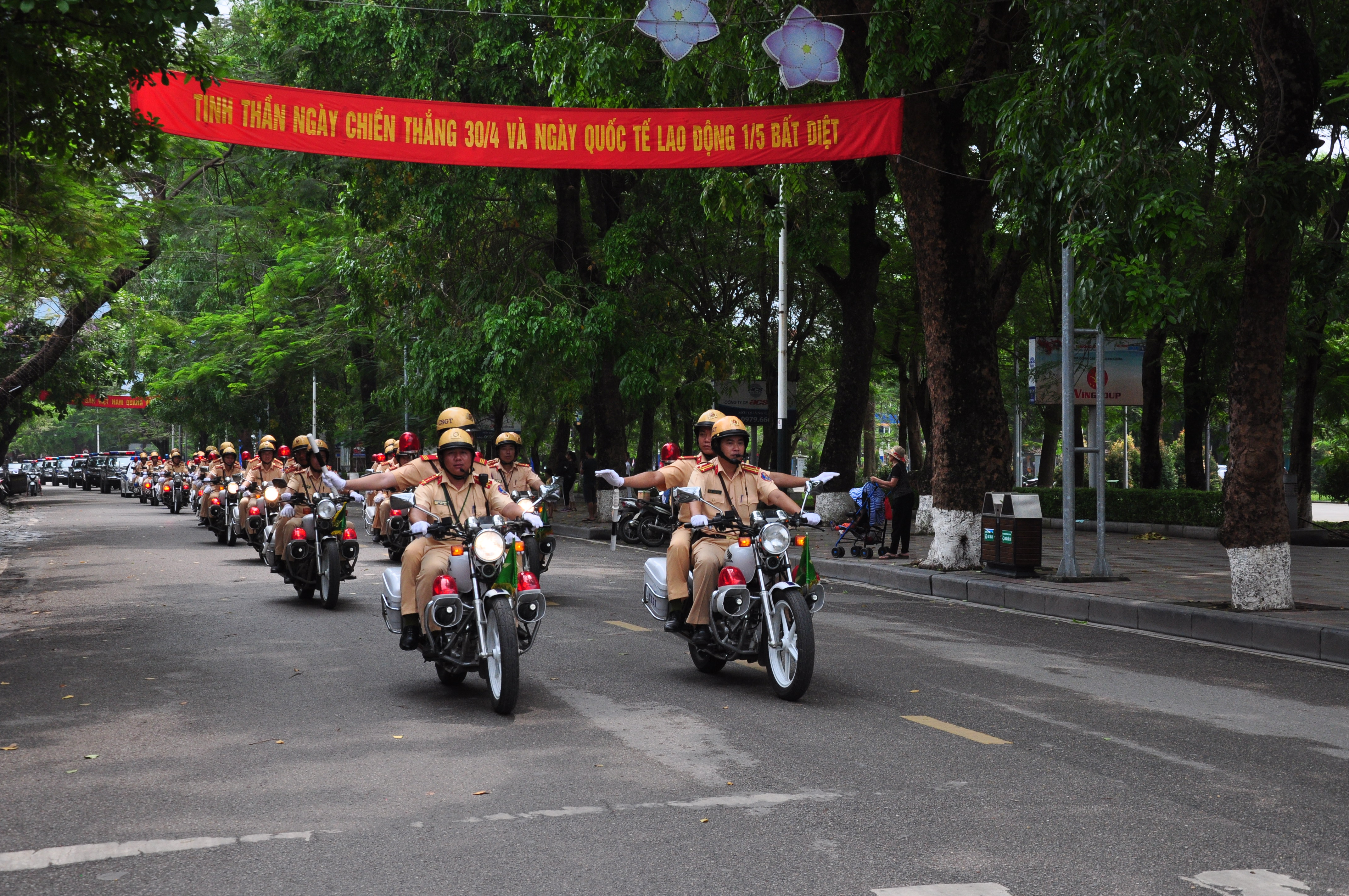 Cảnh sát giao thông toàn quốc mở cao điểm bảo đảm trật tự an toàn giao thông Tết 2021